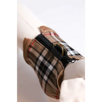 Brown burberry check patterned szelki wełniane dog collar with black zipper and gold-tone metal ring for obwód klatki piersiowej