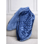 Blue quilted dog coat aura with heart patterns plush fur trim pikowana tkanina premium and zintegrowane podpięcie smyczy