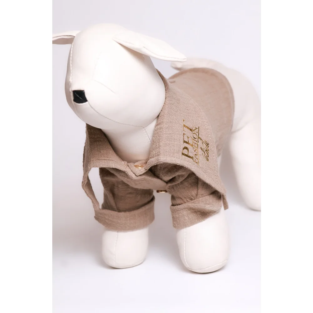 Beige lniana koszula dla psa figo with gold embroidered branding ideal for cieplejsze dni
